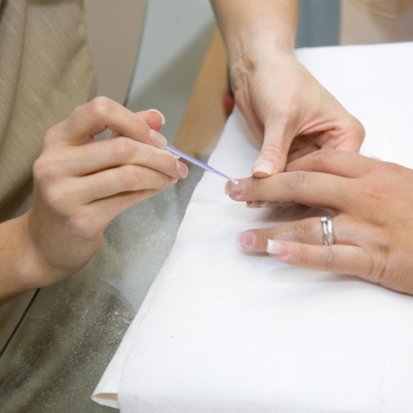 400 Pcs Micro Applicator Brushes,JASSINS Microswabs for eyelash extensions,Disposable 2mm Precision Mascara swab,For Cleaning and Applying Makeup (Light purple)