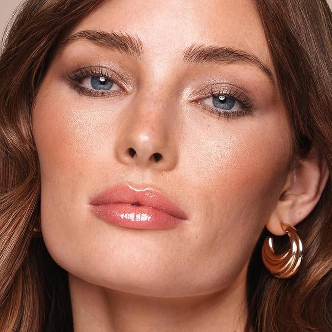 Jouer Long Wear Lip Topper - Lip Gloss - Moisturize & Nourish Lips - Non-Stick Shimmer - Skin Protecting Formula - Vanilla Flavor - Paraben, Gluten, & Cruelty Free - Vegan Friendly