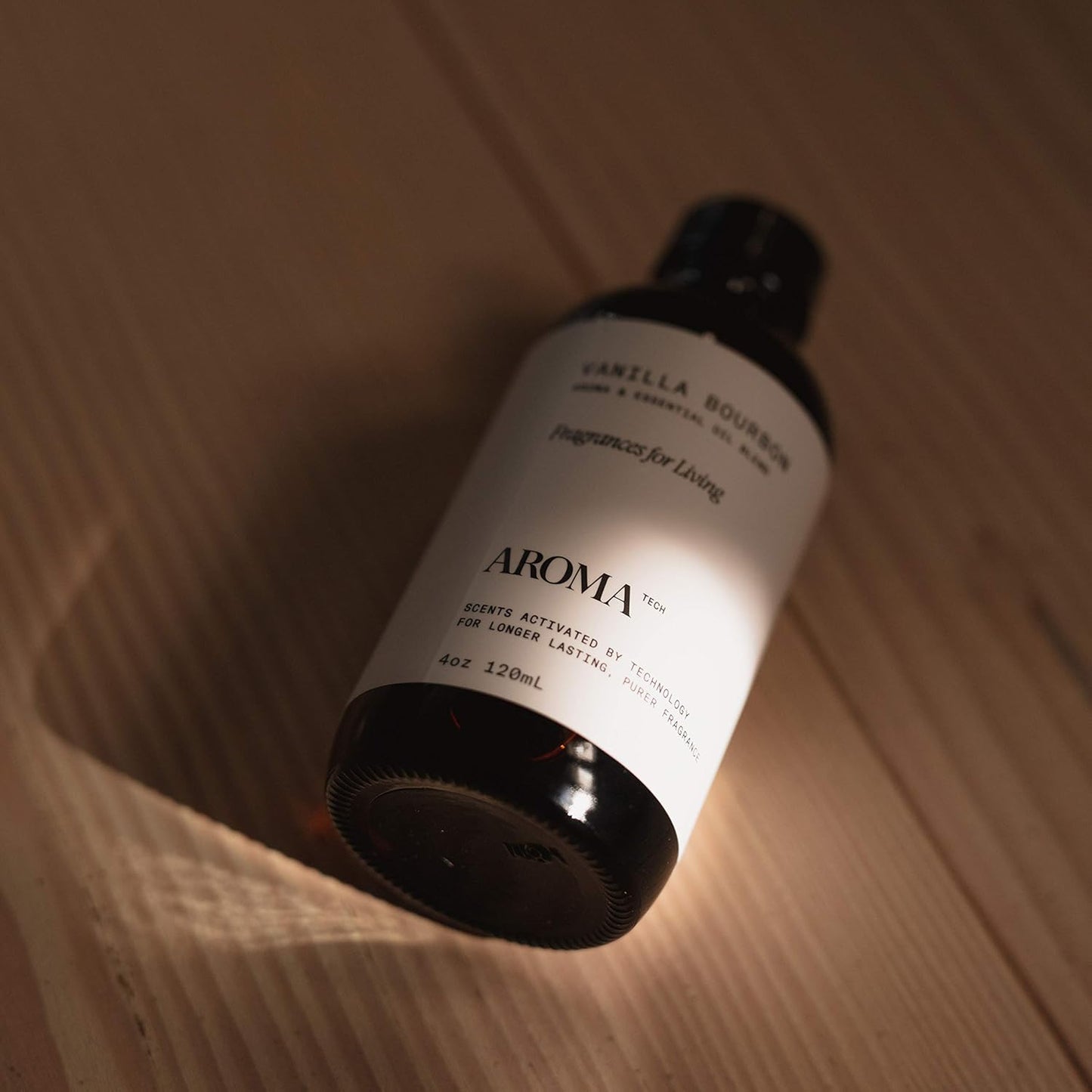 AromaTech Vanilla Bourbon Aroma Essential Oil Blend: Luxury Hotel Inspired Aromatherapy with Vanilla Bean, Bourbon & Oak Barrel for Ultrasonic Diffusers & Nebulizers - 4 fl oz, 120 mL