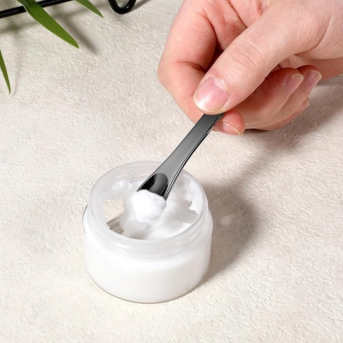 6PCS Mini Metal Makeup Spatula Cosmetic Spoon Tool Reusable Cosmetic Cream Spatulas Skincare Scoop Applicator Facial Massage Beauty Tools for Mixing and Sampling Face Eye Cream Lotions Moisturizers