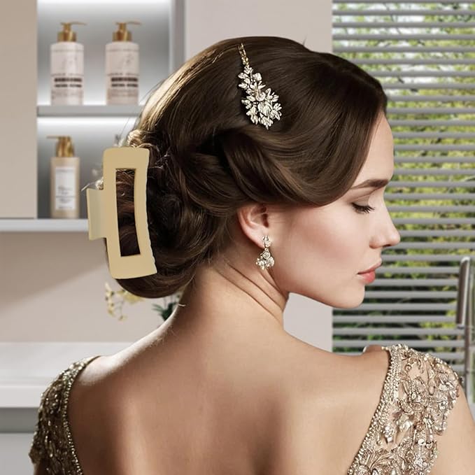 7 Pcs Spa Set, Facial Headband, Spa Headband and Wristband Set, Skincare Headband, College Style Girl Gift, Hair Accessories for Women and Girls（Brown）