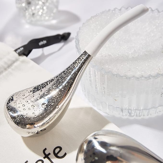 Cryo Sticks and Gua Sha Set, Esthetician Supplies Cooling Spa Globes Cold Roller with Storage Case