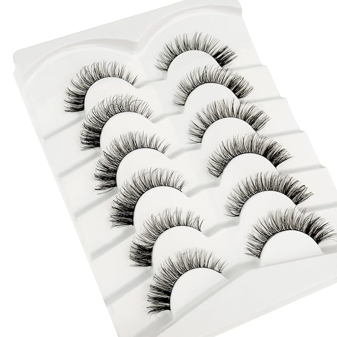 Cat Eye Lash Wispy Lashes False Eyelashes Natural Look, Yasnai 3D Fluffy Fake Lashes Volume Lashes, Natural Fake Eyelash Strips Lashes Natural False Lashes Clear Band 6 Pairs Pack