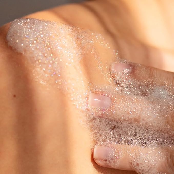 Alpha Skin Care Moisturizing Body Wash, Gentle Soap-Free Anti-Aging Formula, Glycolic AHA, Vitamin E & Aloe Vera, Conditions & Soothes, All Skin Types Hydroxy Acid, 12 Oz, Pack of 3