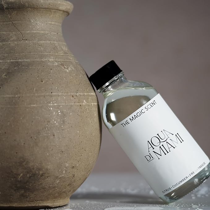 Aqua di Miami Diffuser Oil - Hotel & Home Luxury Scents - Diffuser Oil Scents for Home Designed for Use in All Diffusers - 8.5 fl oz, 250 mL