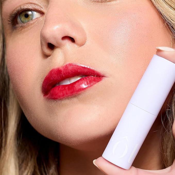 Côte Beauty's Tempted Peptide Lip Shine, Ultra Hydrating & Long-Lasting Warm Berry Plumping Lip Gloss for Women with Hyaluronic Acid, Shea Butter & Jojoba Oil, Vegan & Cruelty-Free, 0.12 Fl Oz